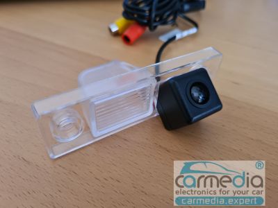 CarMedia CM-7234KB CCD-sensor Night Vision (ночная съёмка) с линиями разметки (Линза-Стекло) Цветная штатная камера заднего вида для автомобилей Chevrolet Captiva (original lamp) вместо плафона подсветки номера