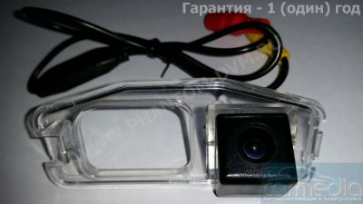 CarMedia CM-7519C Night Vision (ночная съёмка) Цветная штатная камера заднего вида для автомобилей Honda CR-V (2007-2011), Crosstour (2011-), Odissey (2009-) в планку над номером