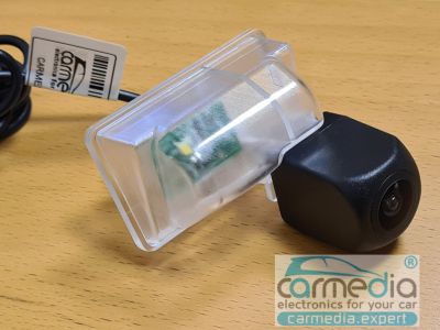 Камера заднего вида CarMedia CMD-AVG-MZCX CCD-sensor Night Vision (ночная съёмка) для автомобилей Mazda CX-5 (с 2011г.в. по 2021г.в.), CX-7, CX-9, Mazda 3, 6 (до 2007 г.в.), Mazda 6 (с 2007 г.в. по 2012 г.в. универсал) в планку над номером, купить CarMedi