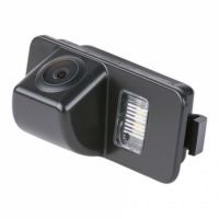 Камера заднего вида MyDean VCM-340C для установки в FORD Mondeo 08+, Fiesta, Focus (Хэтчбэк), S-Max, Kuga (стекло) с линиями разметки