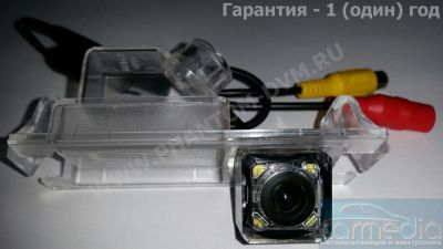 CarMedia CM-7531C Night Vision (ночная съёмка) с линиями разметки (Линза-Стекло) Цветная штатная камера заднего вида для автомобилей  Hyundai Solaris hatch (2011-), i30 (2012-) в плафон подсветки номера