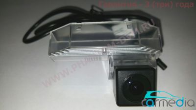 CarMedia CM-7596Wide HI-END CCD-sensor 178гр Night Vision (ночная съёмка) с линиями разметки (Линза-Стекло) Цветная штатная камера заднего вида для автомобилей Mazda 6 2007-2013 в плафон подсветки номера