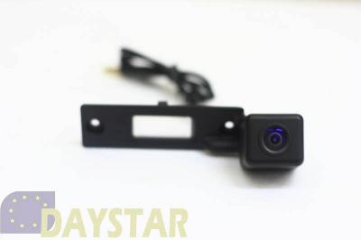 Daystar DS-9503C Штатная камера заднего вида для автомобиля Volkswagen Passat, Touran